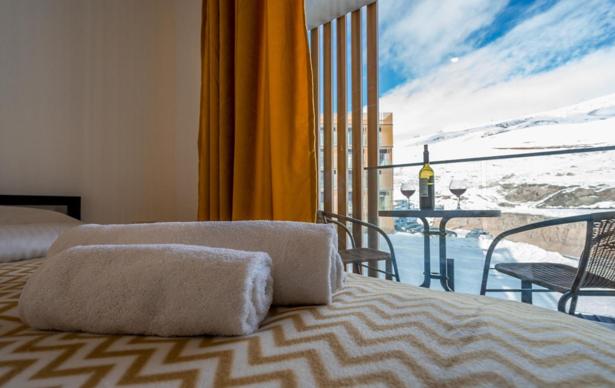 New Gudauri Atrium Apartment 202 Bagian luar foto